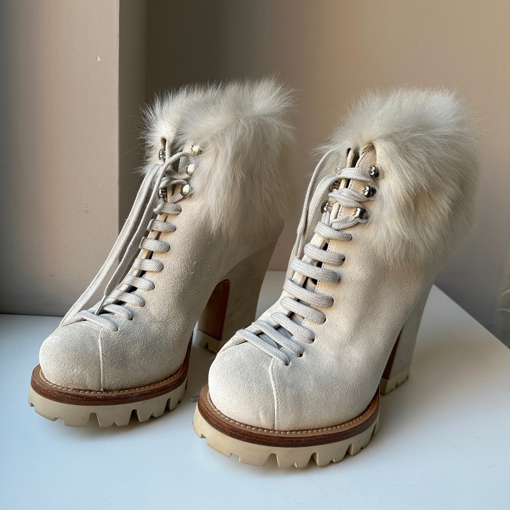 PRADA White Fur Ankle Lace Up Platform Boots. Size: 37.5 EU / 7.5 US